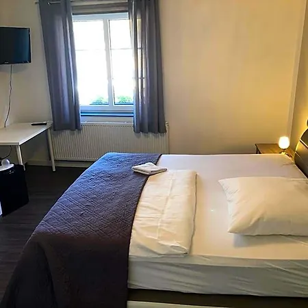 Restaurant Dalmacija فندق *